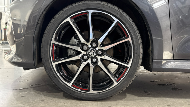 Toyota Yaris 1.5 Hybrid GR Sport 5dr CVT Hybrid Hatchback